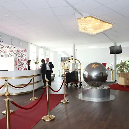 Cascada By Hackmann 4* 라이네