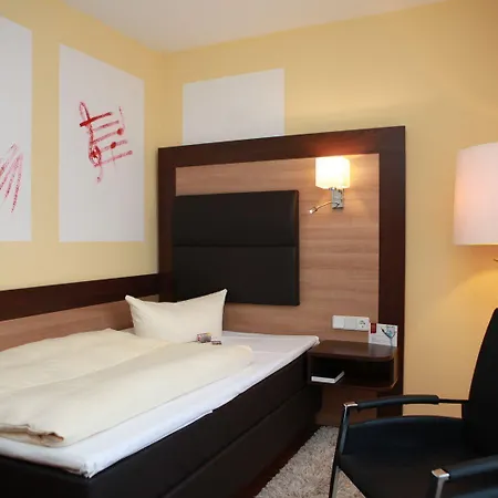 Cascada By Hackmann 4* 라이네