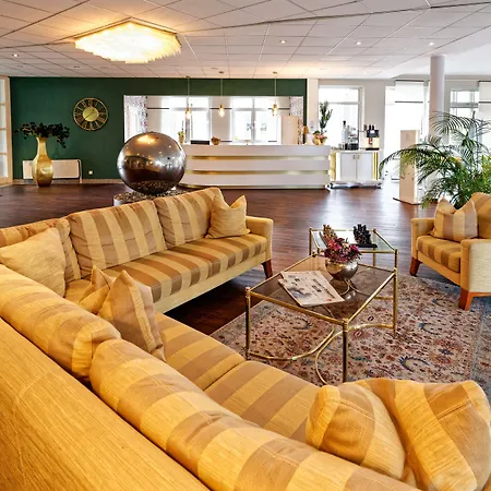 Cascada By Hackmann 4*